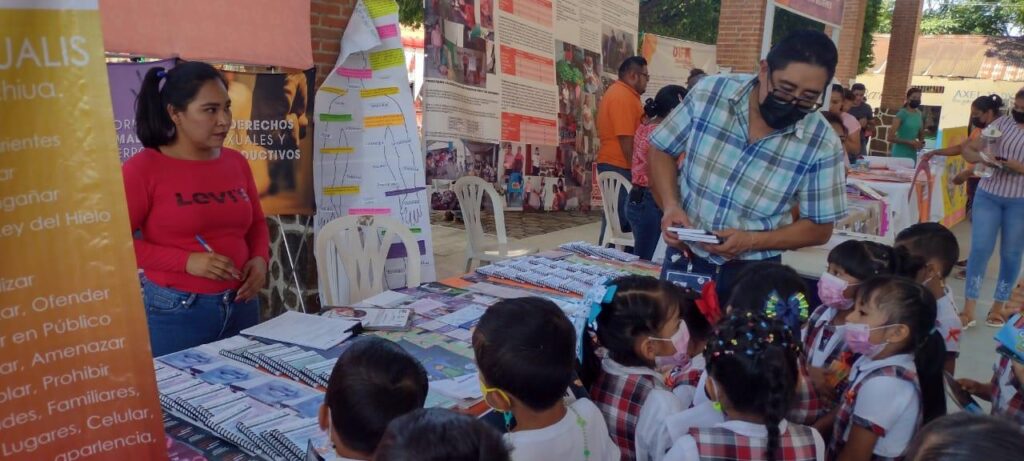 Fortalecen acciones para empoderar a niñas y adolescentes hidalguenses