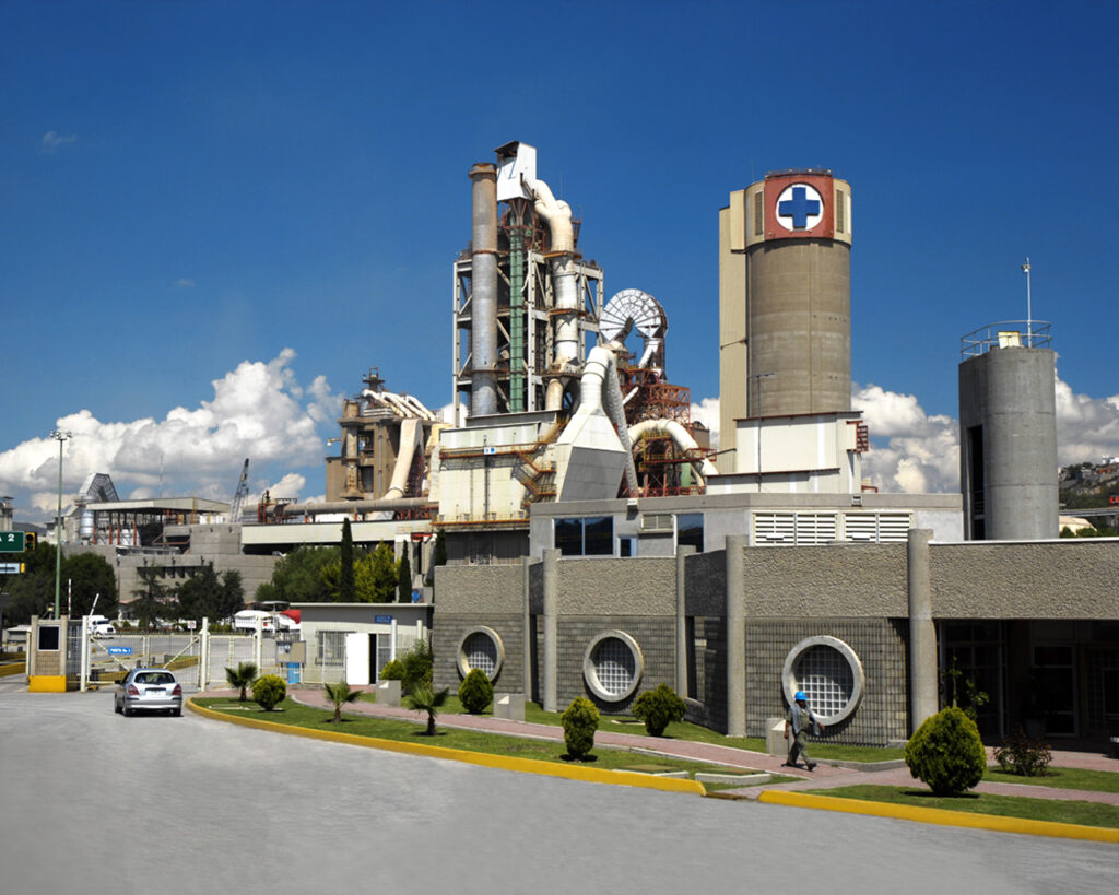 Pérdidas millonarias en cementera por afectación eléctrica en Tula