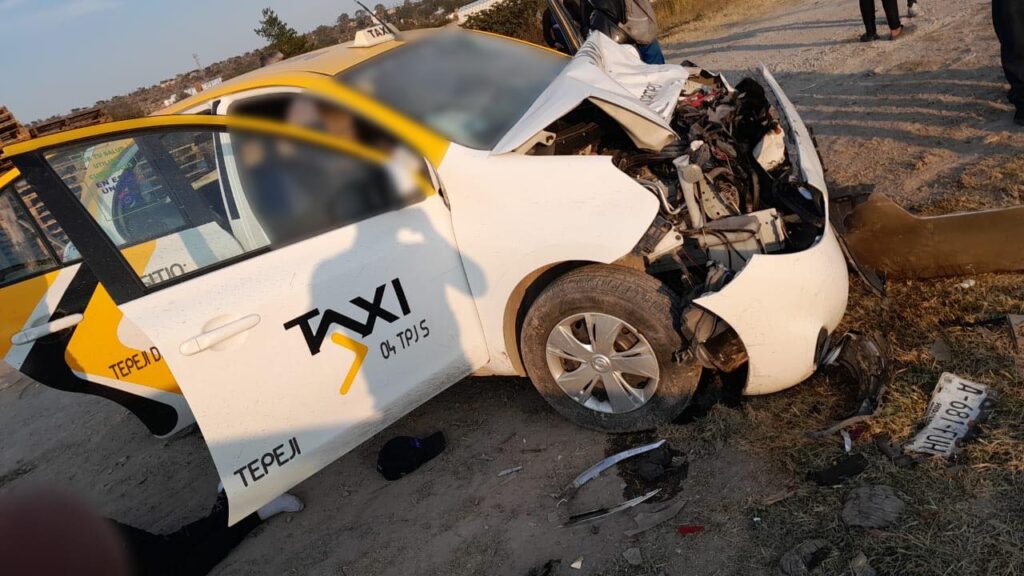 Taxista muere tras chocar vs otro vehículo