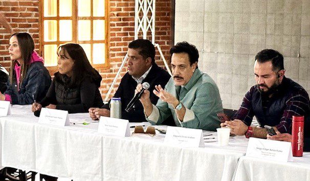 Nada entre GPI y PVEM; sólo negociaciones