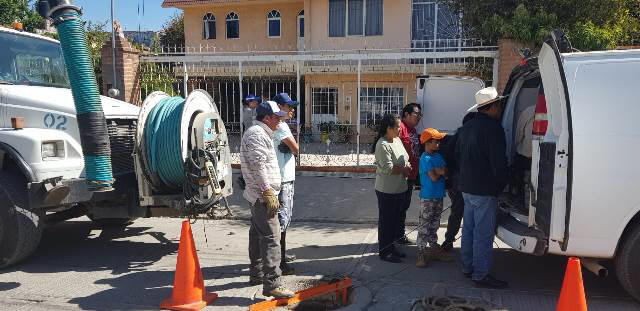 Piden en Tulancingo no arrojar basura al drenaje