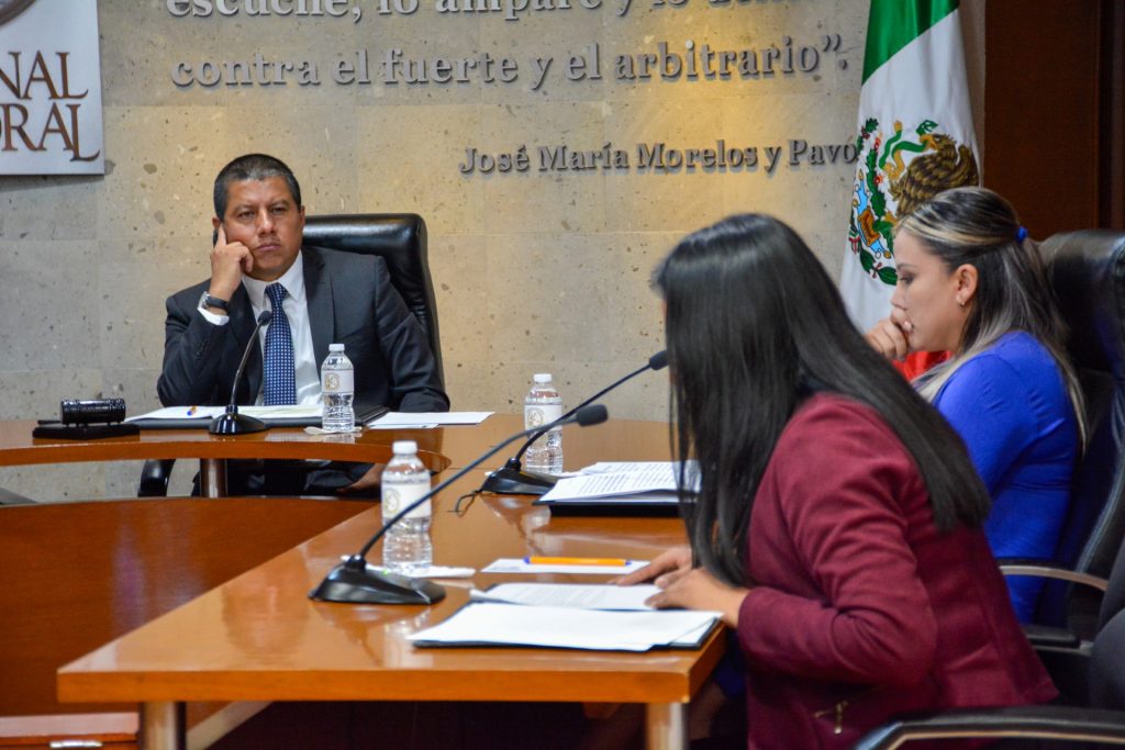 TEEH amonesta a Jorge Reyes H.