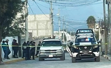 Asesinan a dos hombres en Zimapán; secuestran a otro