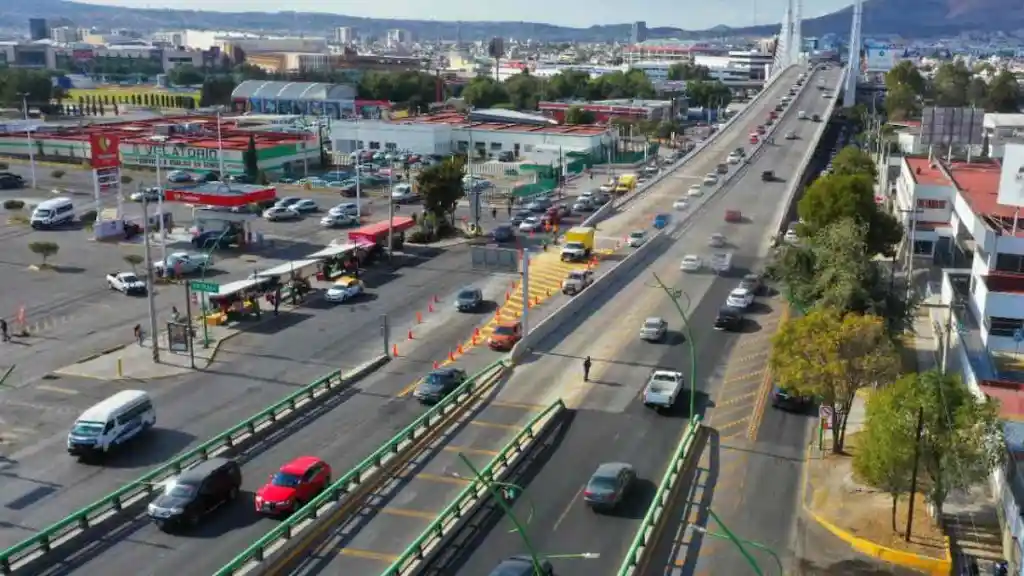 Buscan resolver problema vial en el Colosio y Felipe Ángeles