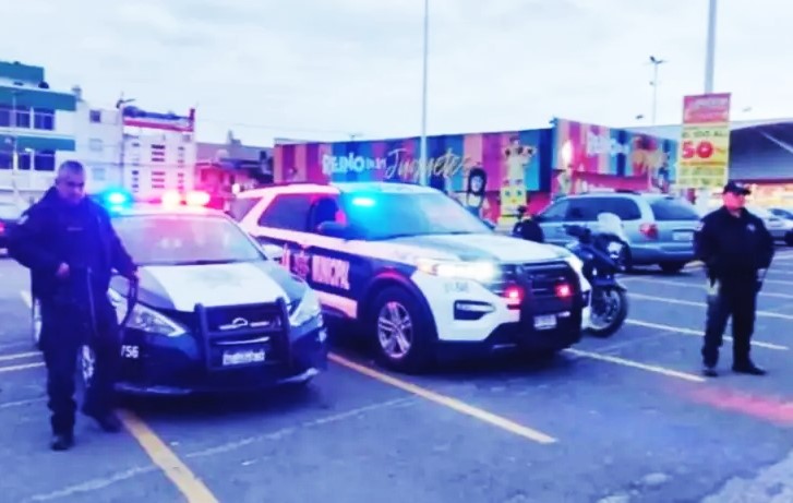 Dupla despoja de 53 mil pesos a un empleado de ferretería