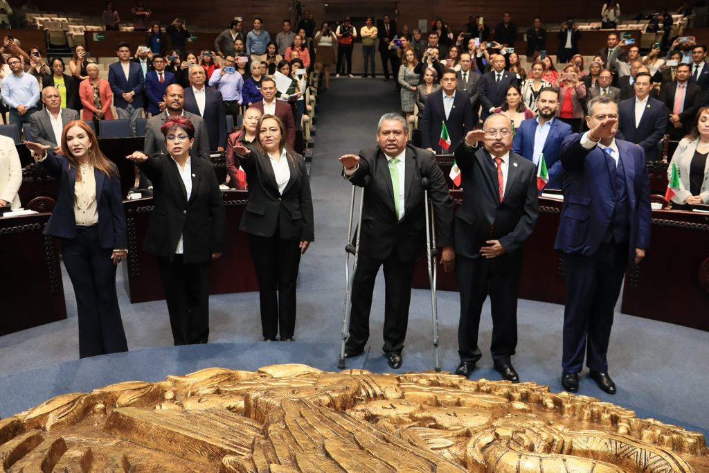 Aprueba Congreso a nuevos magistrados