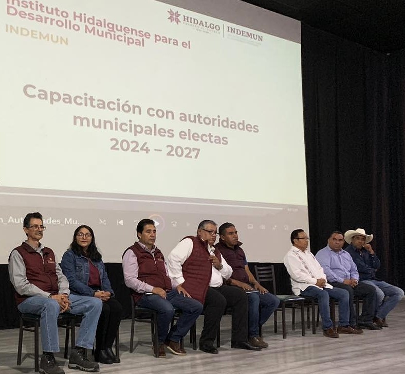 Capacita Indemun a los alcaldes electos del VM
