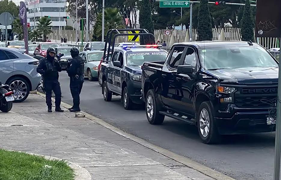 Detienen a hombres armados en Pachuca
