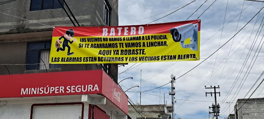 Lonas contra inseguridad en el Barrio Alto de Tula