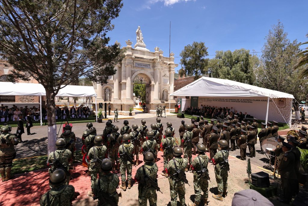 Repatrian cenizas de la esposa del general Felipe Ángeles