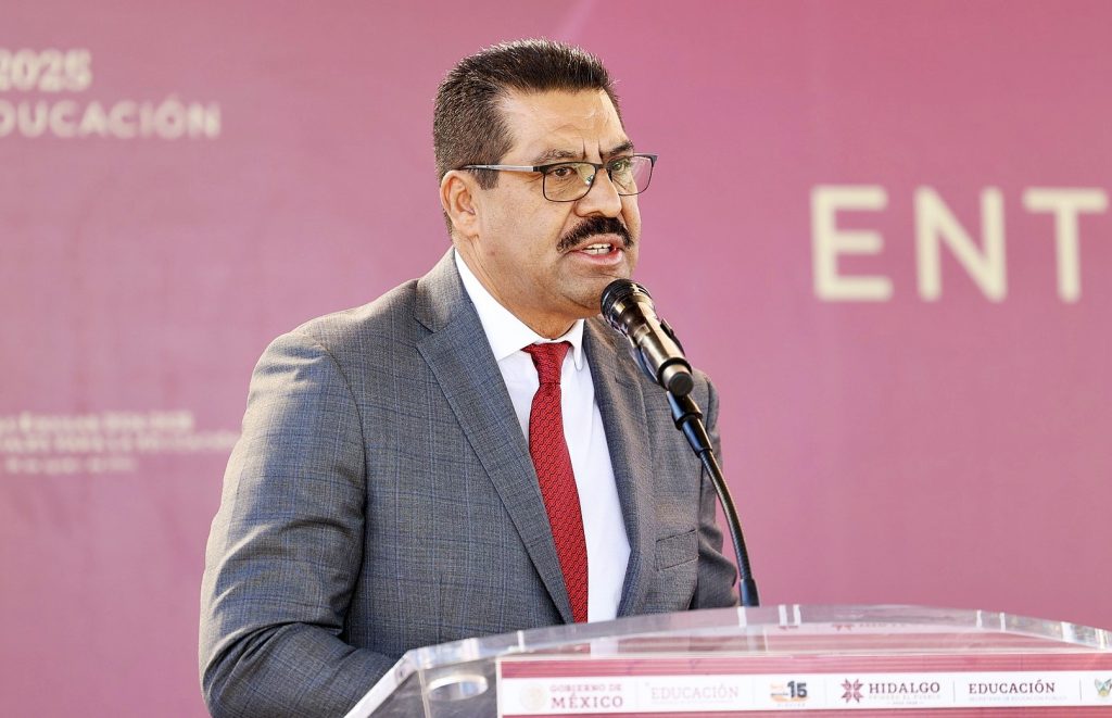 SNTE llama a construir el nuevo sistema de carrera
