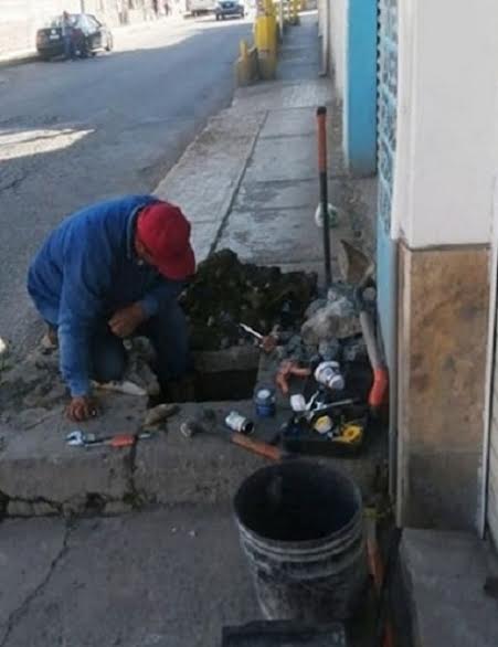 Suspenden contratos de agua por transición en Ixmiquilpan