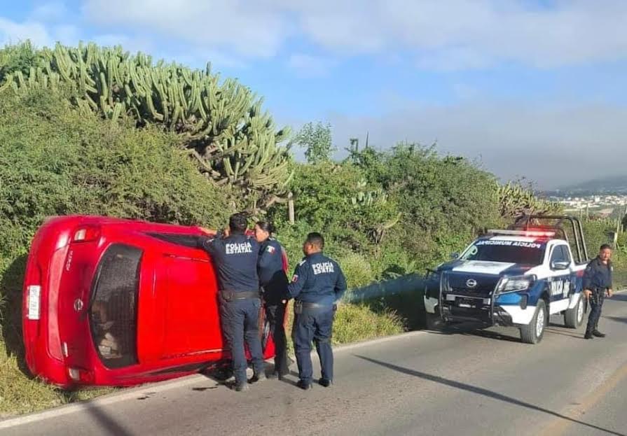 Volcadura en Los Remedios