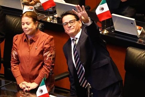 Ochoa presidirá Comisión de Hacienda en el Senado