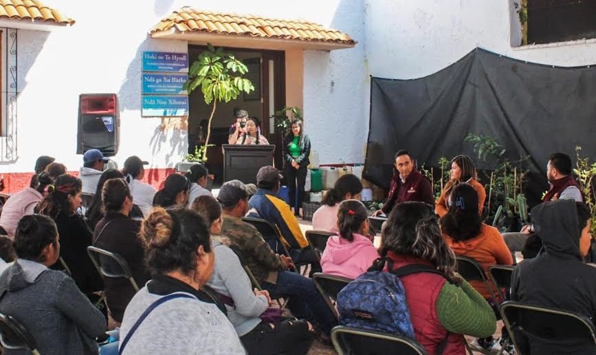 Amplía gobierno viviendas para Santiago de Anaya