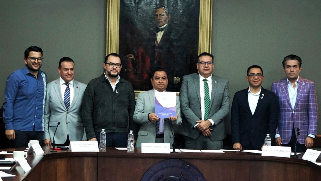 Gobierno y ayuntamientos deben solventar 138.2 mdp