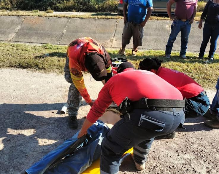 Murió aplastado por un remolque