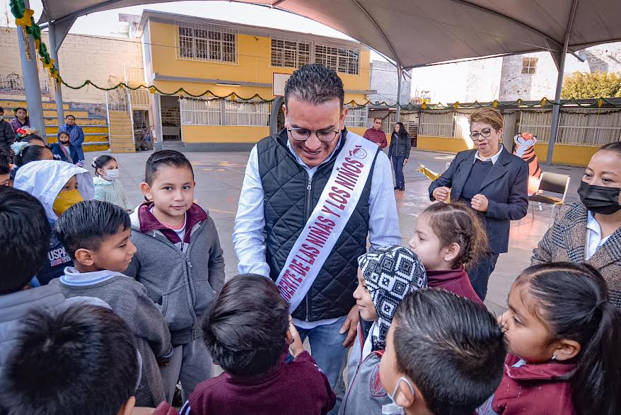 Emanuel Hernández Pascual Presidente de Niñas y Niños