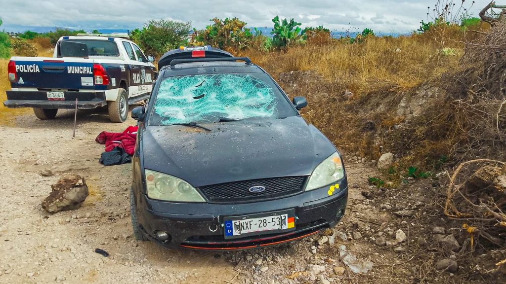 Tres detenidos por un presunto robo