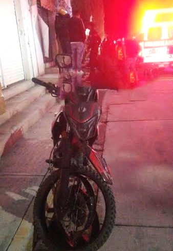 Joven pierde la vida tras derrapar en motocicleta