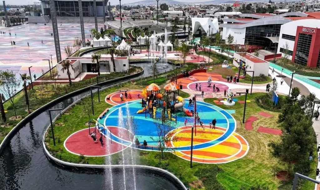 *Centro Cultural, todo es necesario