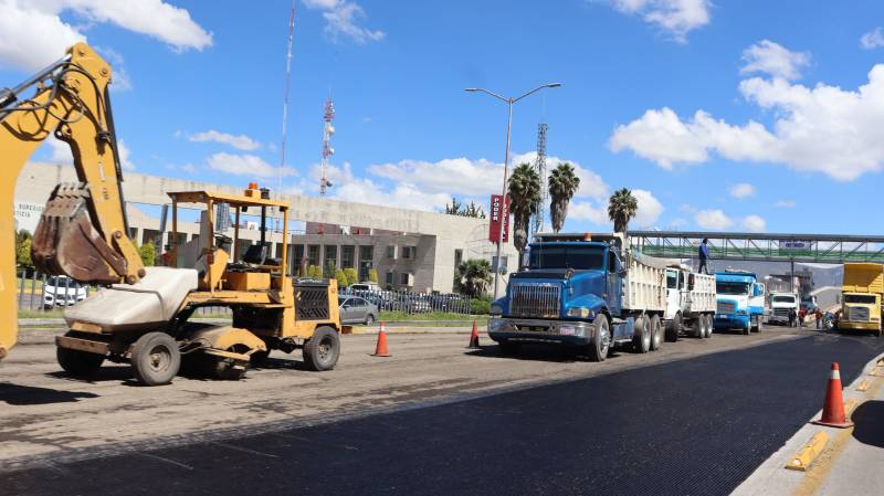 Avanzan obras en bulevar F. Ángeles y Av. Universidad