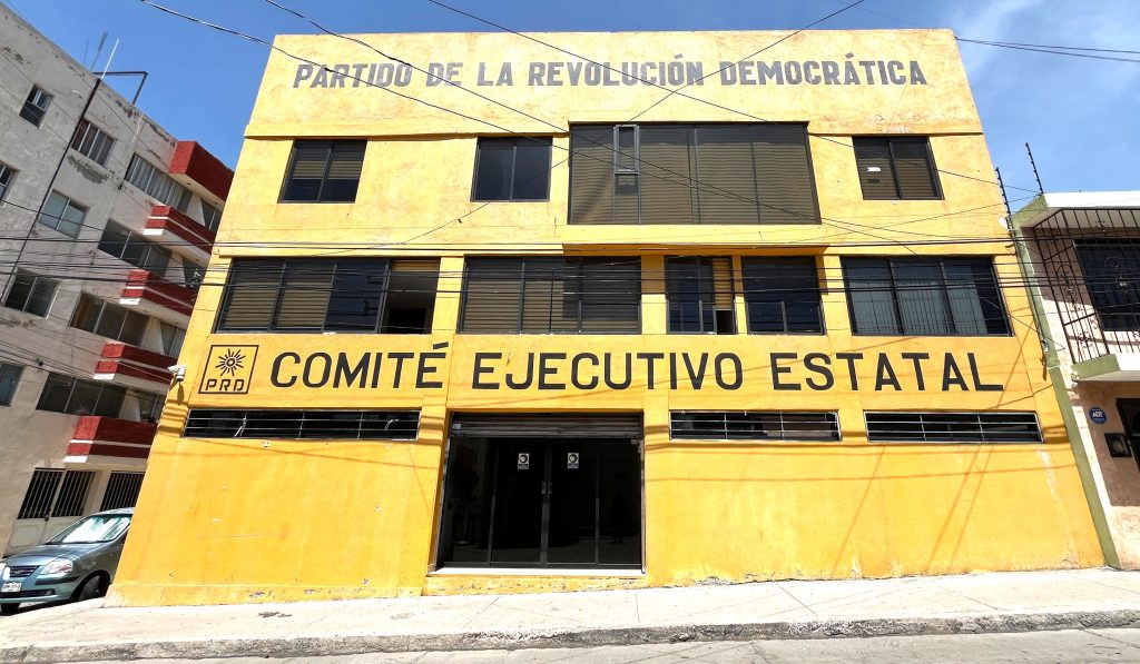 Se deslinda PRDH de la derecha