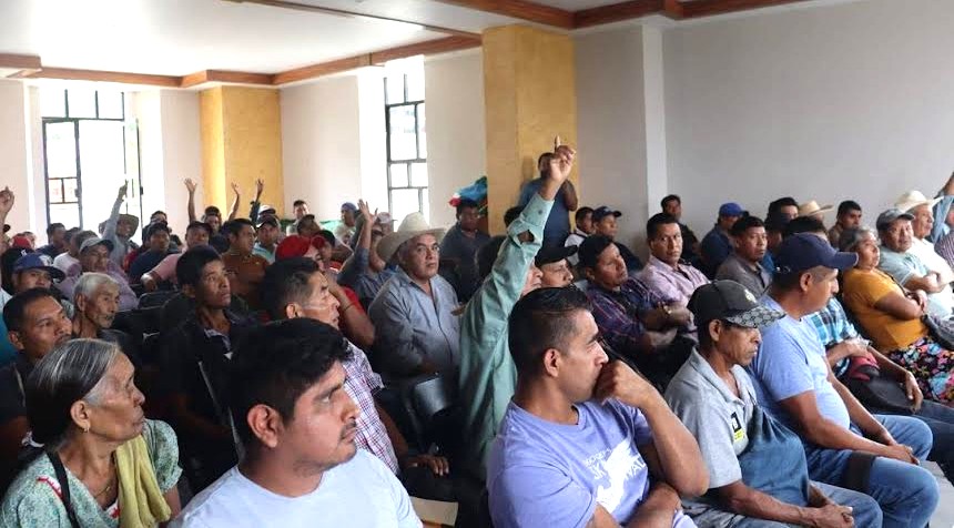 Xochiatipan cancela Xantolo para apoyar a damnificados