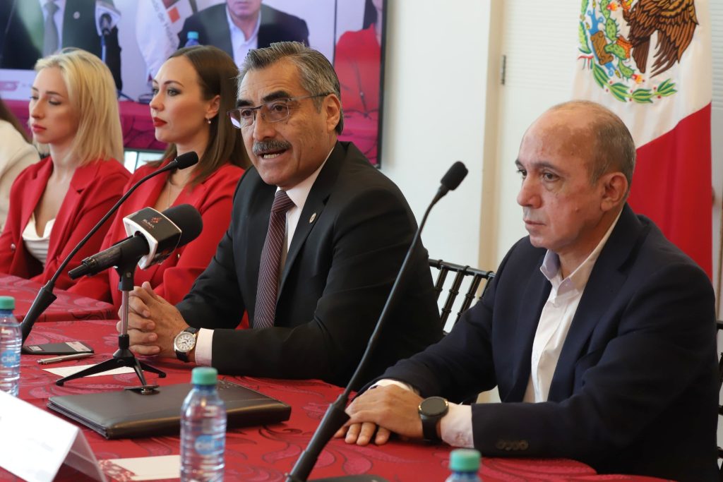 El Cascanueces sobre hielo durante Navidad Garza 25