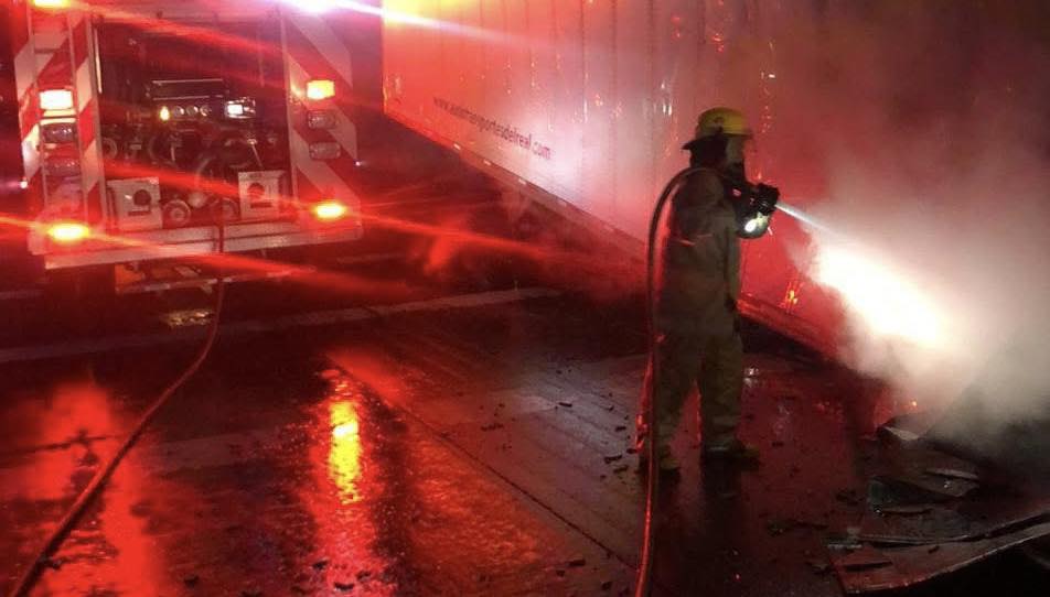 Incendio en corralón municipal de Tepeji