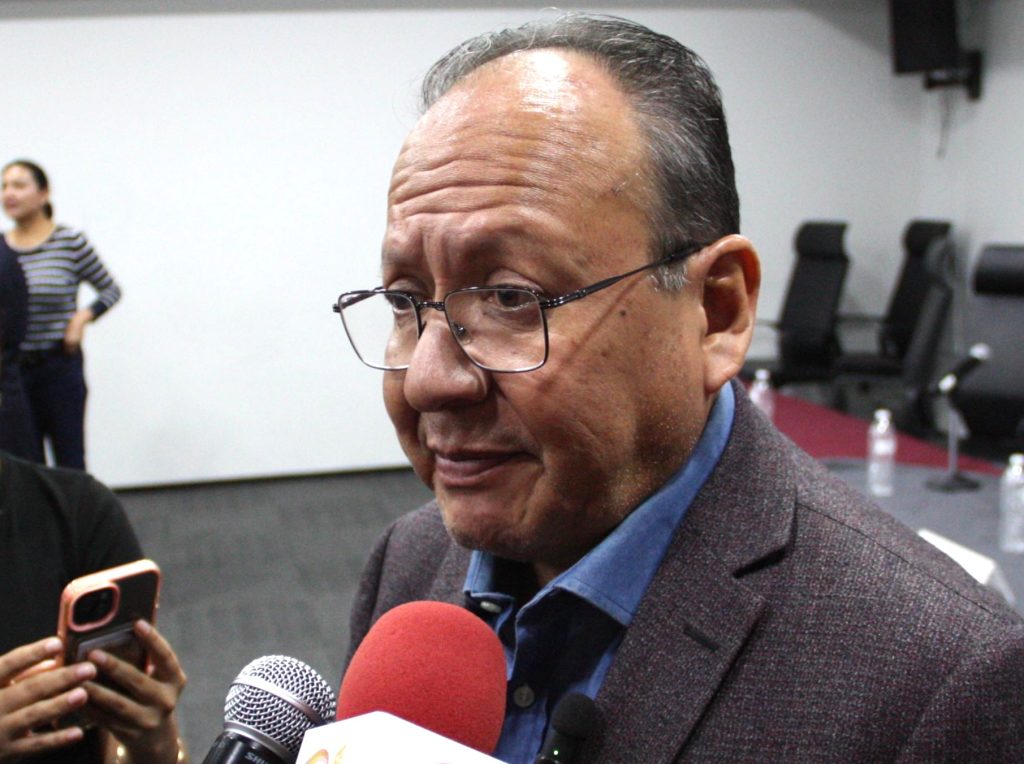 Profeco embarga cuentas por quejas