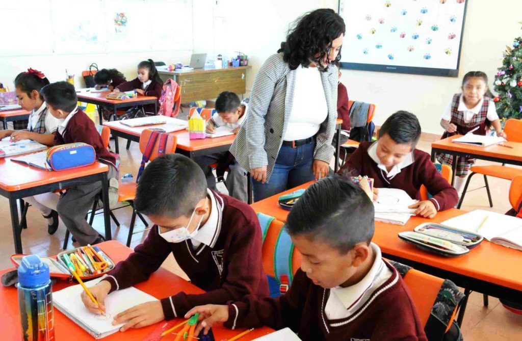 Publican resultados de becas y fecha de entregar documentos