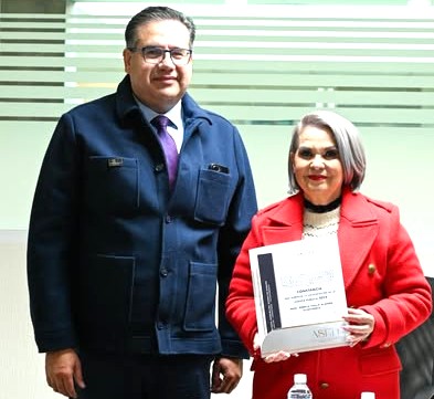 ASEH entrega constancia de solventación al Poder Judicial