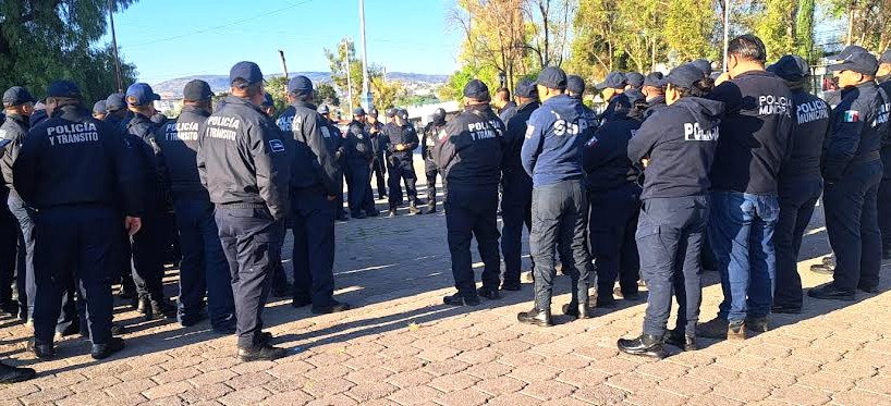 Legal retención del ISR en los aguinaldos de policías de Tula