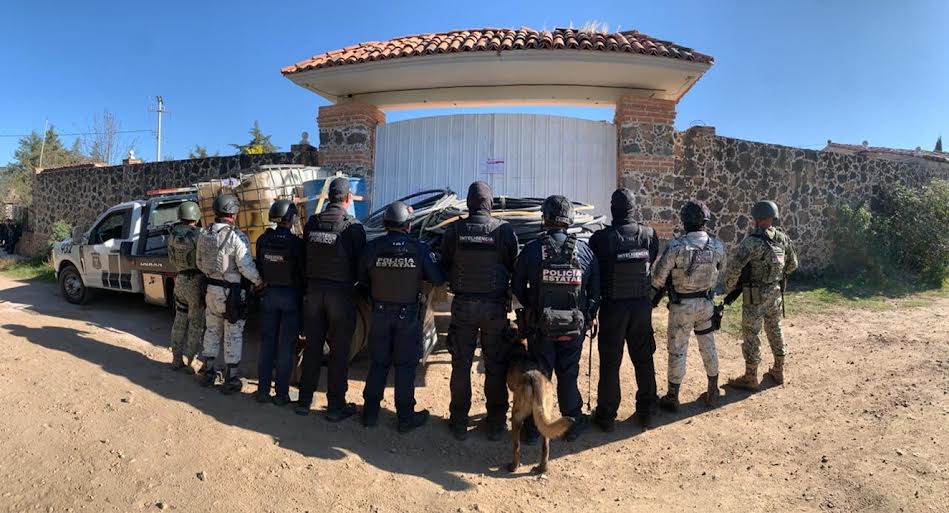 Desmantelan almacén y venta de hidrocarburo