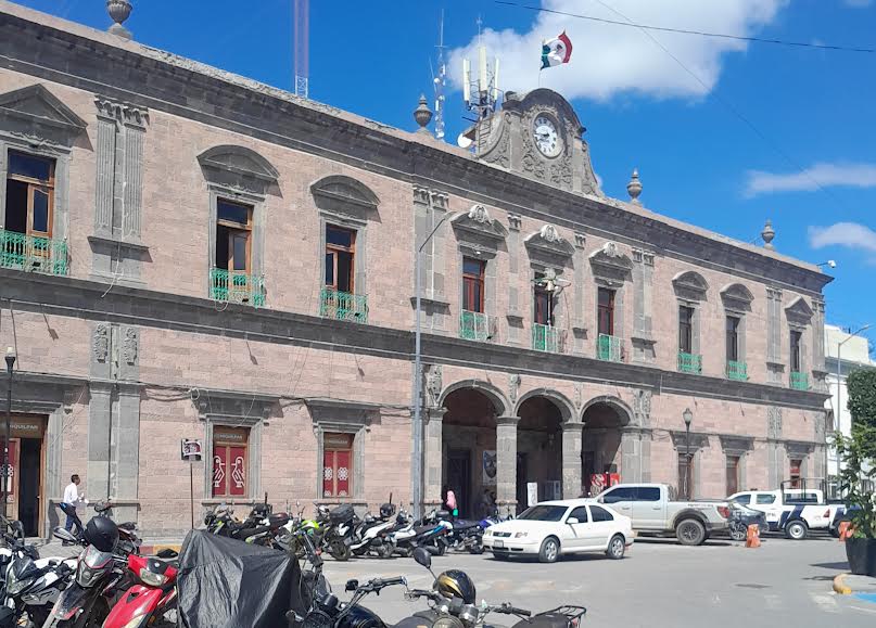 Siguen diálogos entre La Estancia y El Alberto