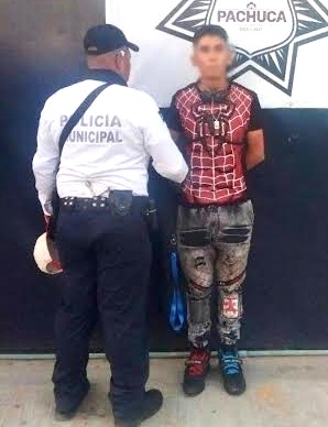 Detenido por daños en Plaza Constitución