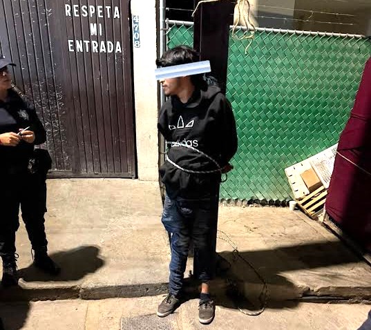 Retienen a presunto ladrón en Zimapán