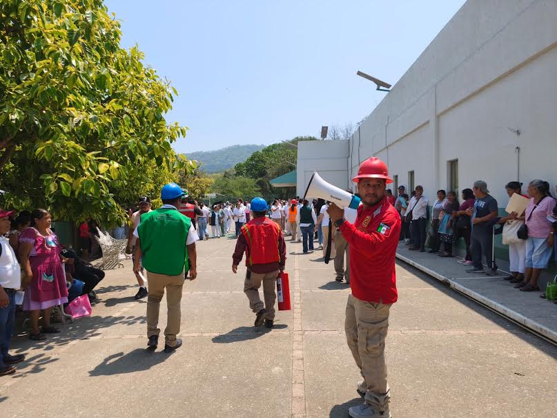 Se cumplió en Huejutla con la simulación sísmica