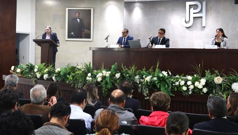 Capacitan en delitos de corrupción e Impacto en Impartición de justicia