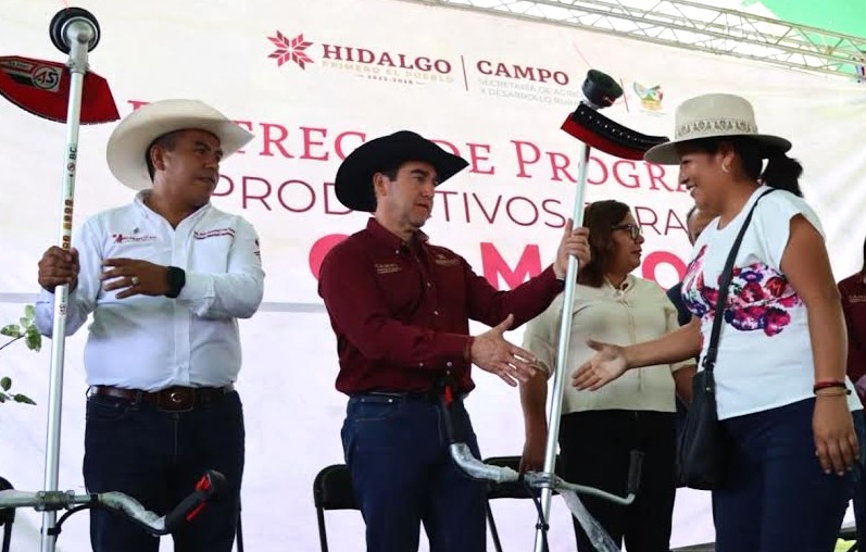 Entregaron 9.4 millones a productores de Alfajayucan