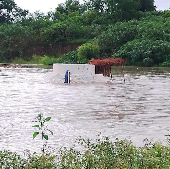 Semáforo amarillo por las lluvias en el estado