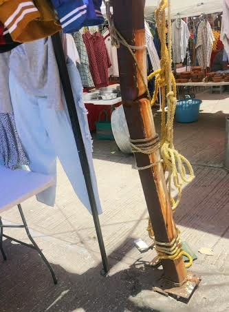 Tianguistas del lunes urgen rehabilitar la techumbre
