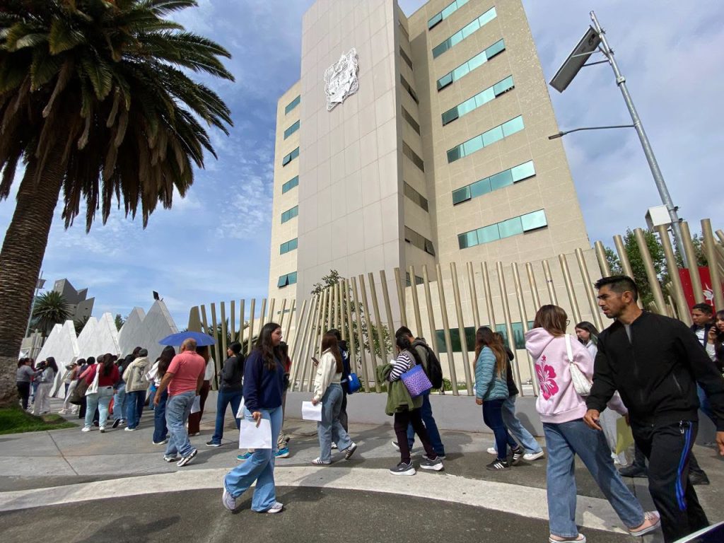 UAEH admite a 417 alumnos en medicina y odontología