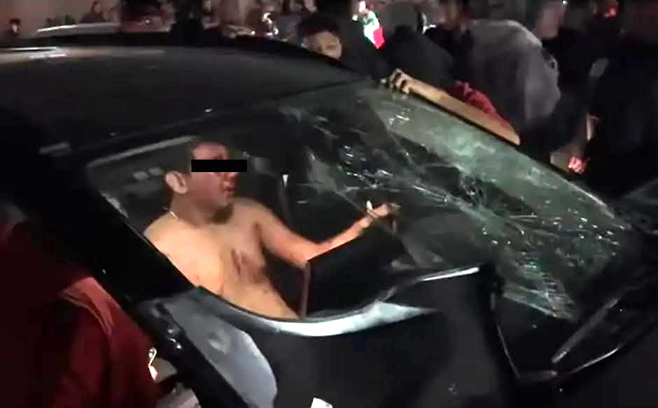 Conductor ebrio atropelló a aficionados que festejaban