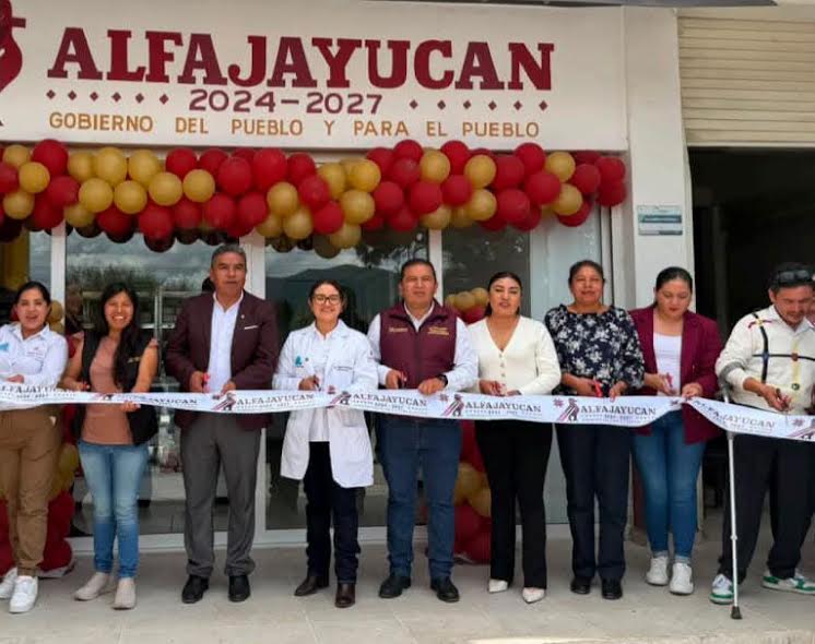 Inauguran farmacia la popular de Alfajayucan