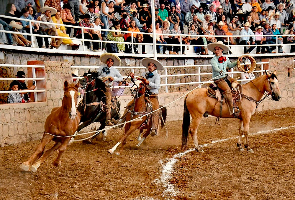 Todo listo para las semifinales del estatal charro en Tepa