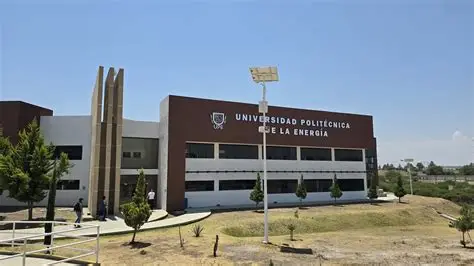 Regularizar predio de la Universidad de la Energía