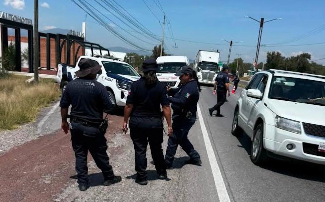 “Retenes ilegales” de la policía de Actopan