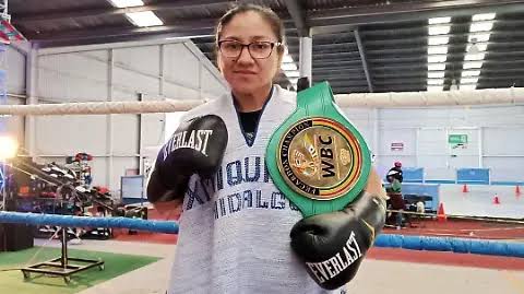 Mayelli Rosquero cae al puesto 15 en México del ranking